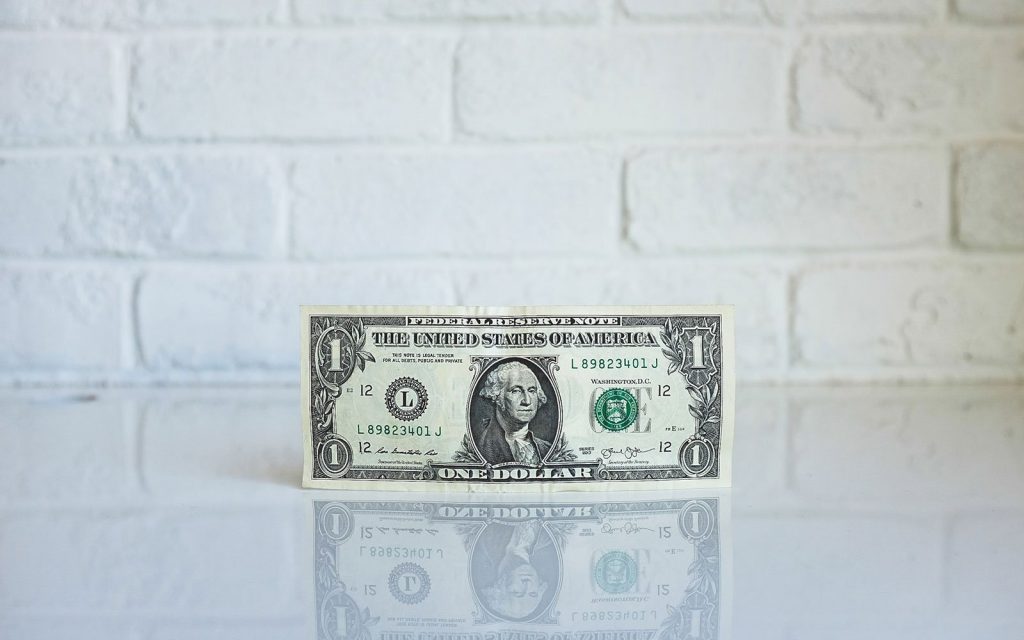 US tender contract solicitors in UK
