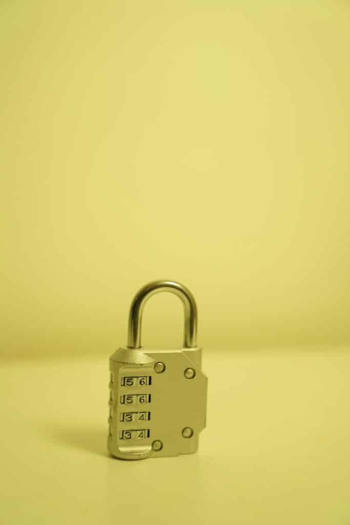 image of a lock 